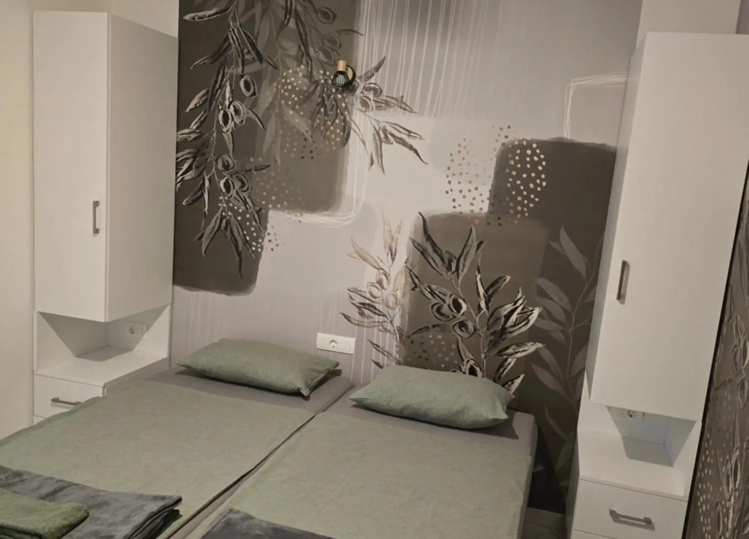 Apartment Rose Cres 4